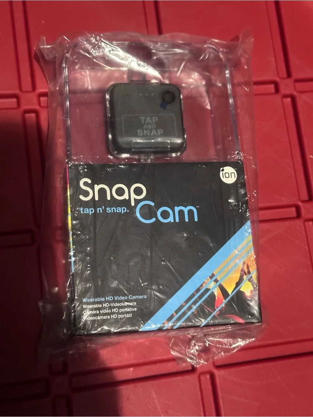 Snap Cam ✨🖤💙🤍 Ion Wearable Tap-and-Snap Camera - Black with Blue Accent